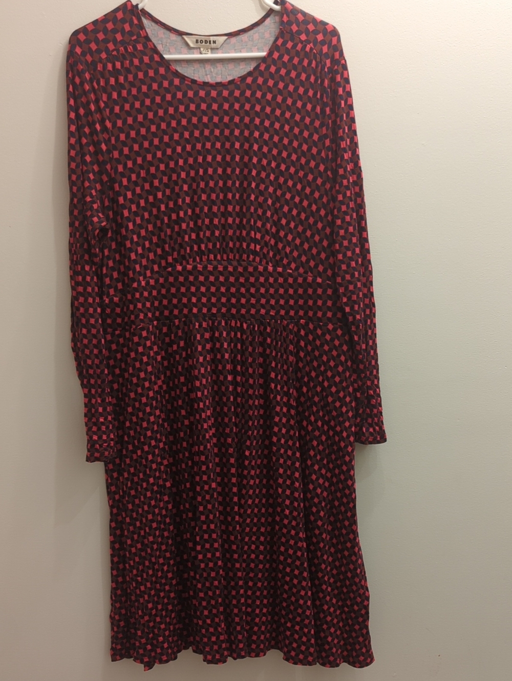 Boden Red, Pink, and Navy Geometric Long-Sleeve Dress (US 16/18R)